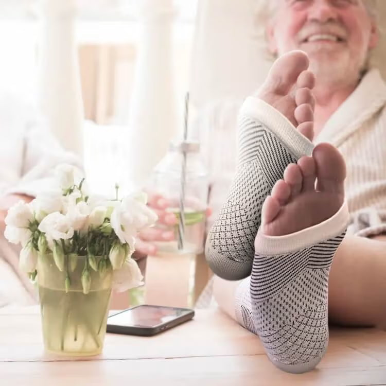 SootheSock™ – Comfort Compressie Sok voor Ondersteuning & Verlichting bij Voetpijn